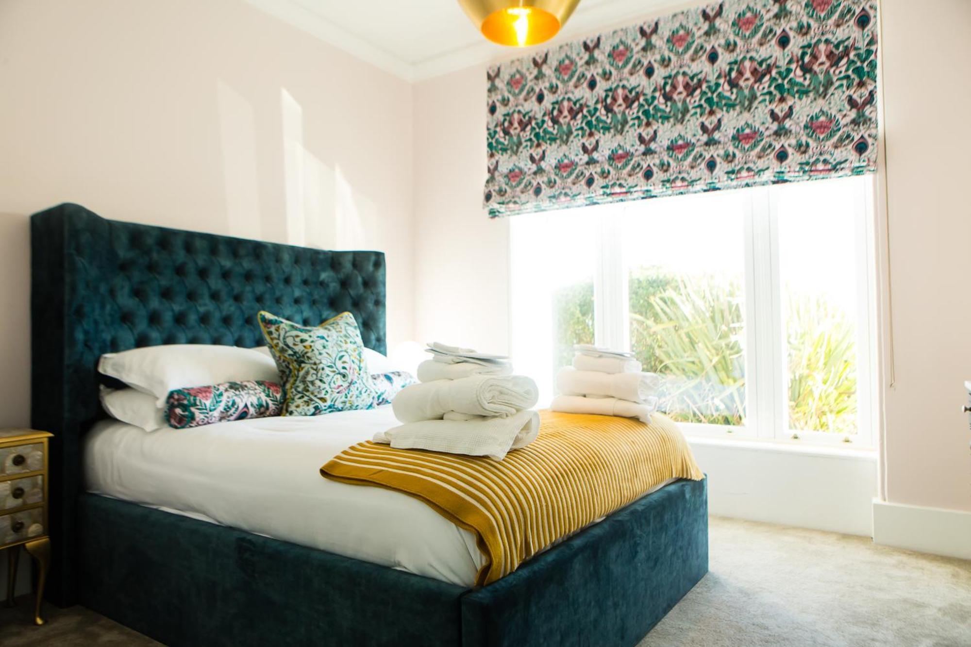 Rounton Villa By Maison Parfaite - Hot Tub - Sea Views - Parking Робин-Худс-Бей Экстерьер фото