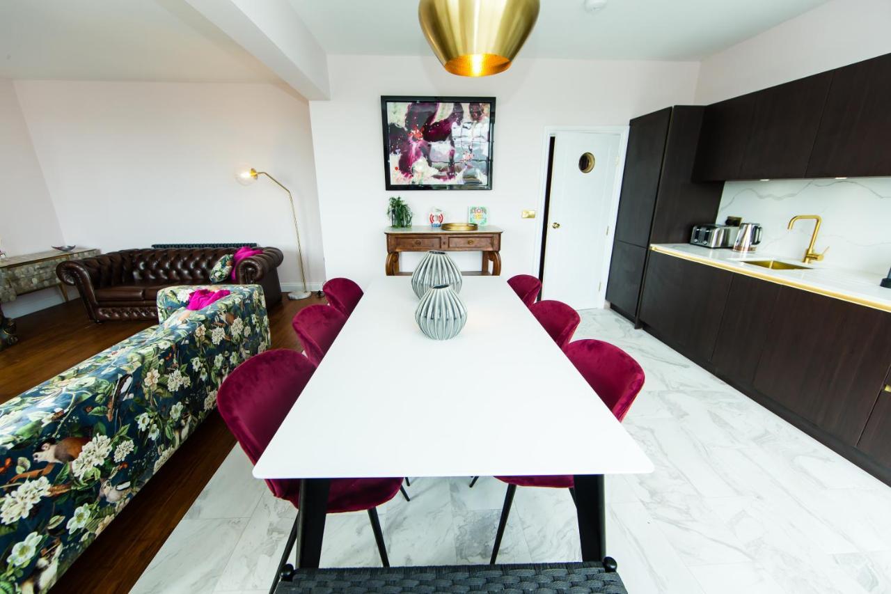 Rounton Villa By Maison Parfaite - Hot Tub - Sea Views - Parking Робин-Худс-Бей Экстерьер фото