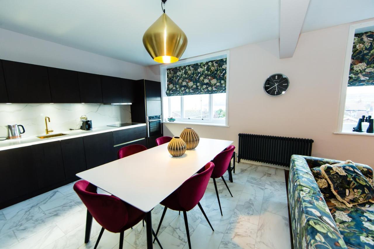 Rounton Villa By Maison Parfaite - Hot Tub - Sea Views - Parking Робин-Худс-Бей Экстерьер фото
