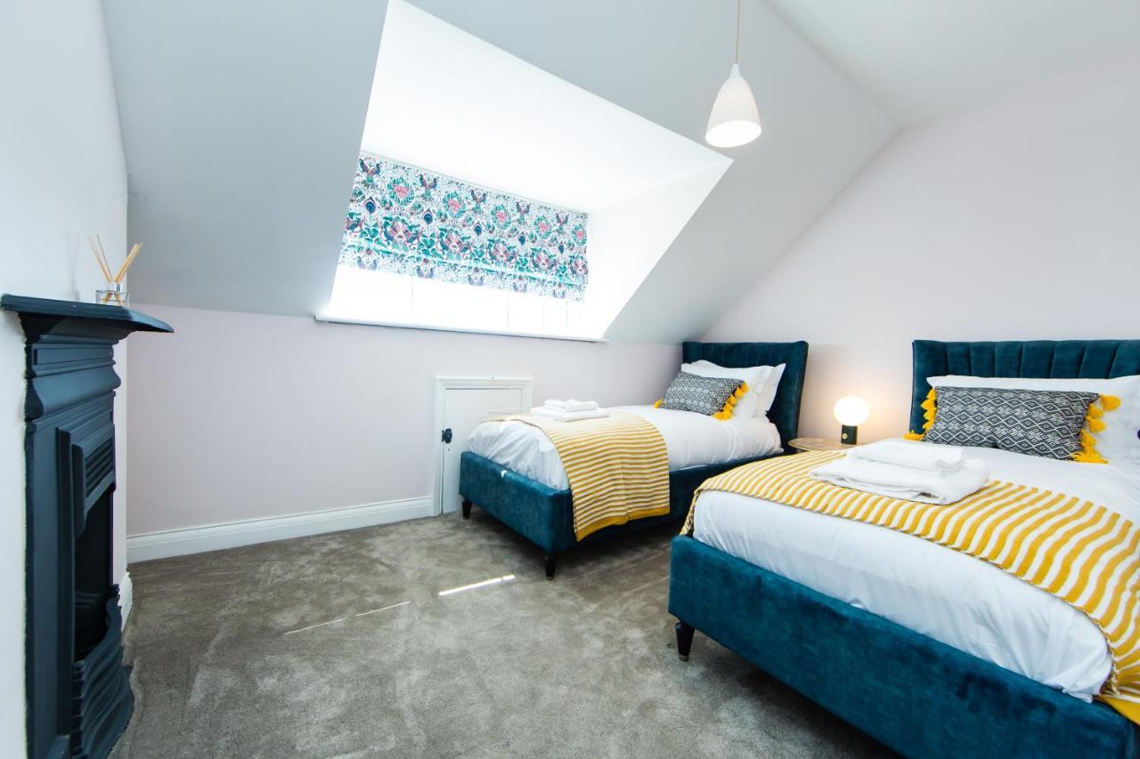 Rounton Villa By Maison Parfaite - Hot Tub - Sea Views - Parking Робин-Худс-Бей Экстерьер фото