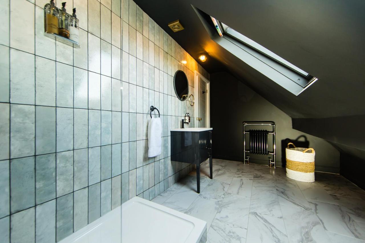 Rounton Villa By Maison Parfaite - Hot Tub - Sea Views - Parking Робин-Худс-Бей Экстерьер фото